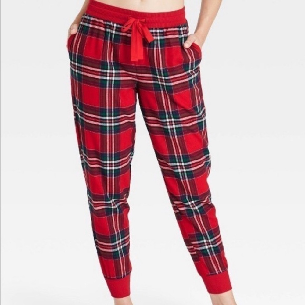 Women's Perfectly Cozy Flannel Plaid Jogger
Pajama Pants - Stars Above